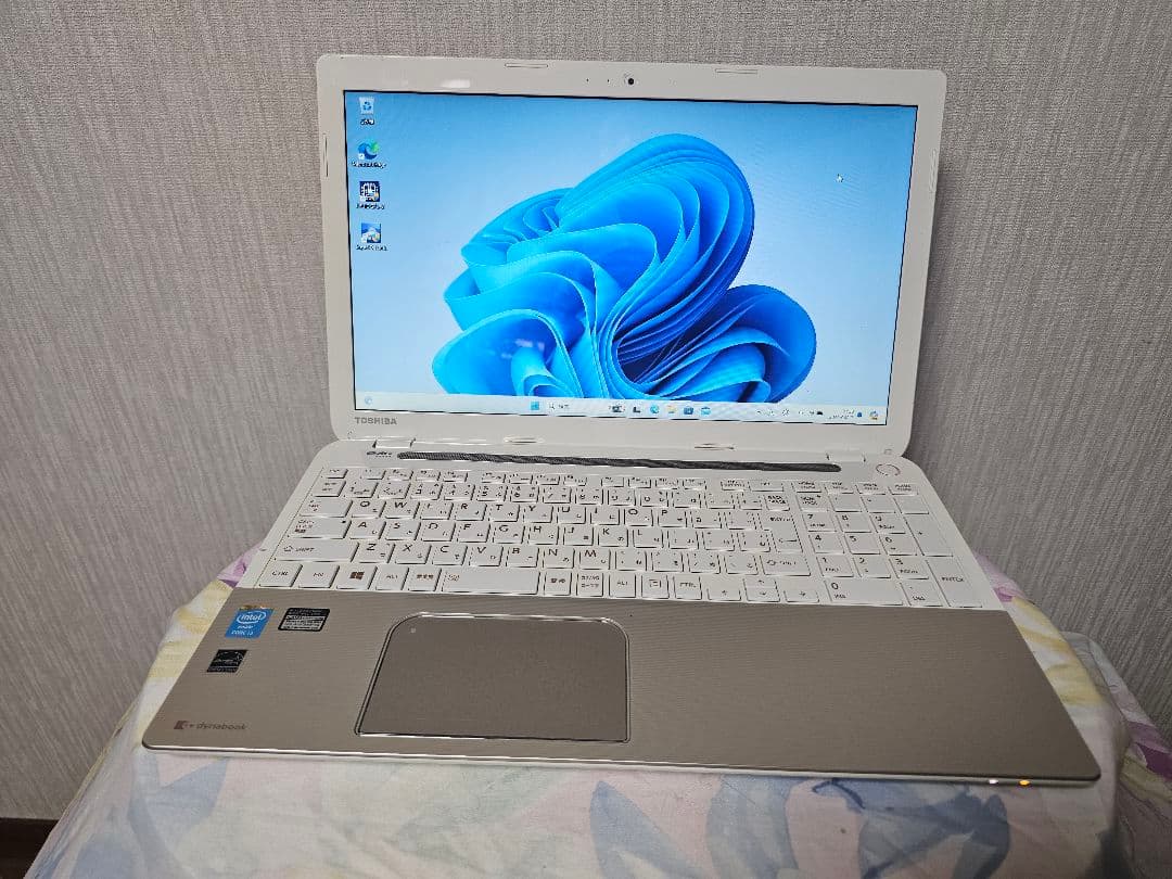 東芝Dynabook☆新品SSD256GB☆高速メモリ8GB☆MSOffice付