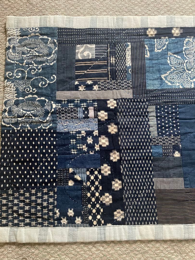古布　木綿藍染型染雪ん子絣