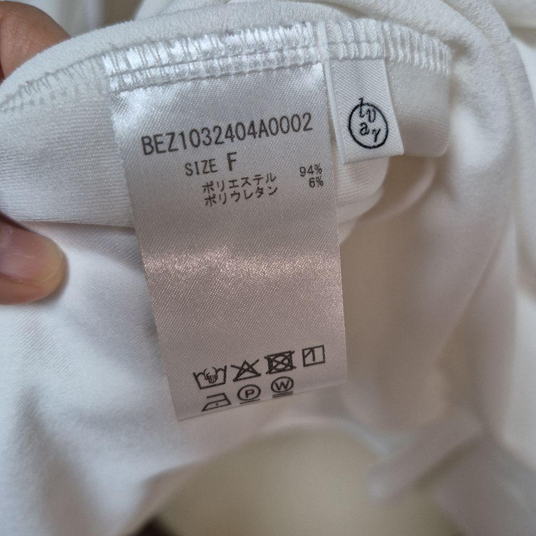 試着のみ【BEARDSLEY】Tブラウス　サイズF