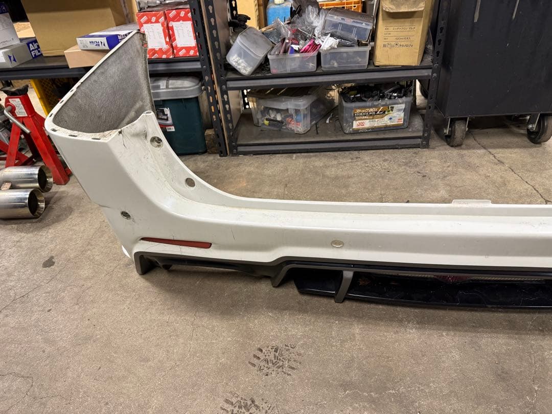 ス*パ様 トヨタ　アルファード20系　社外リアバンパー　カラー070