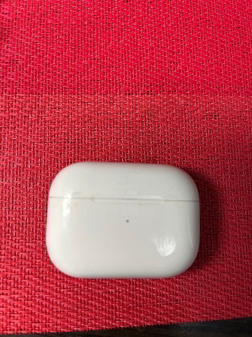 AirPodspro1 キズ、使用感あり、動作確認済み、イヤーピース交換推奨