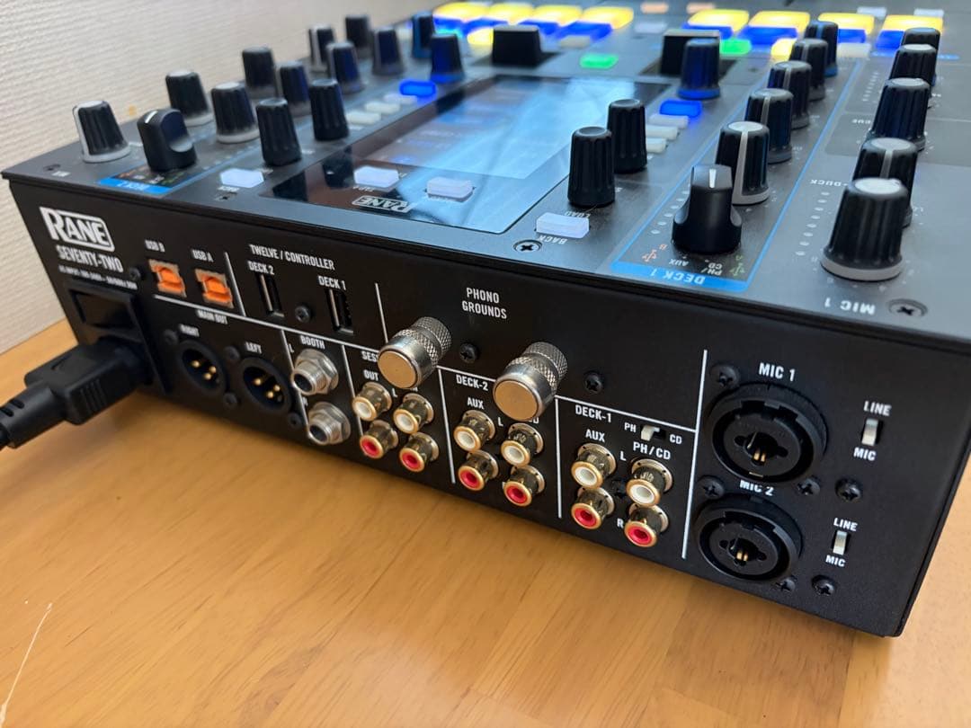 RANE SEVENTY-TWO Serato対応DJミキサー 付属品・元箱あり
