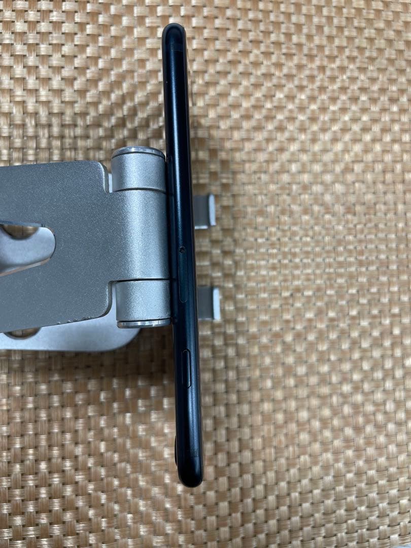 iPhone SE 第3世代128 GB ミッドナイトSIMフリー【5445】