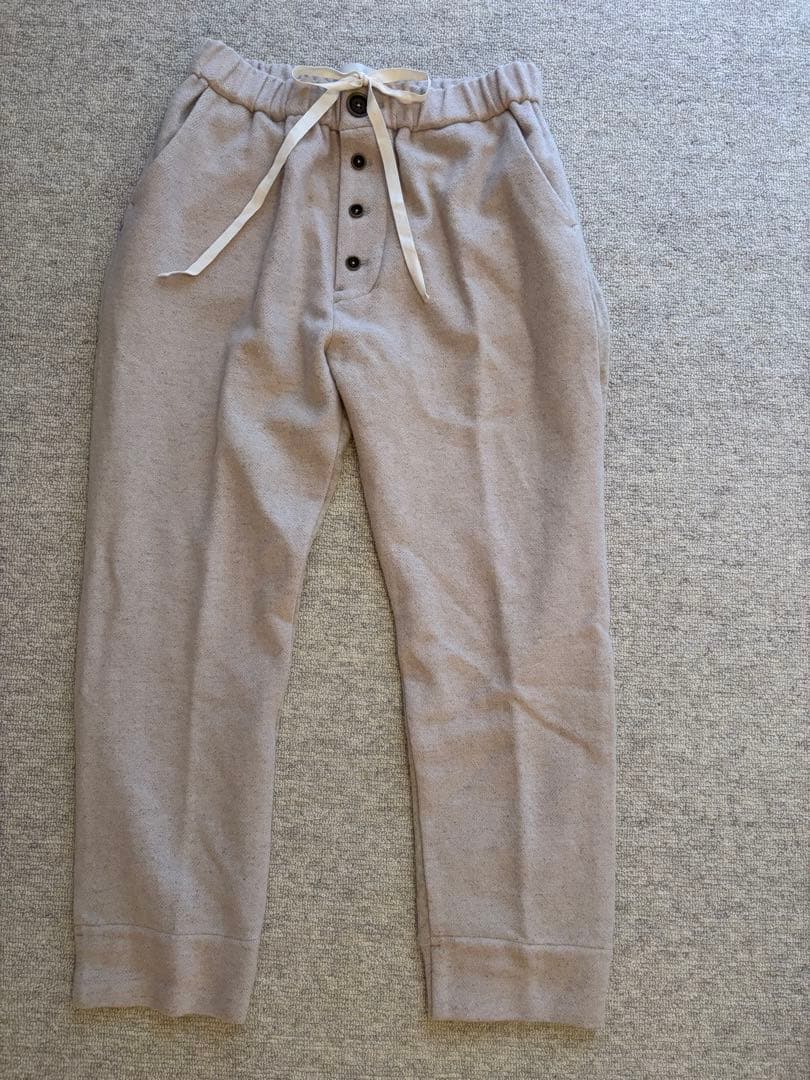 GASA パンツ　ウールリネン　ベージュパンツ