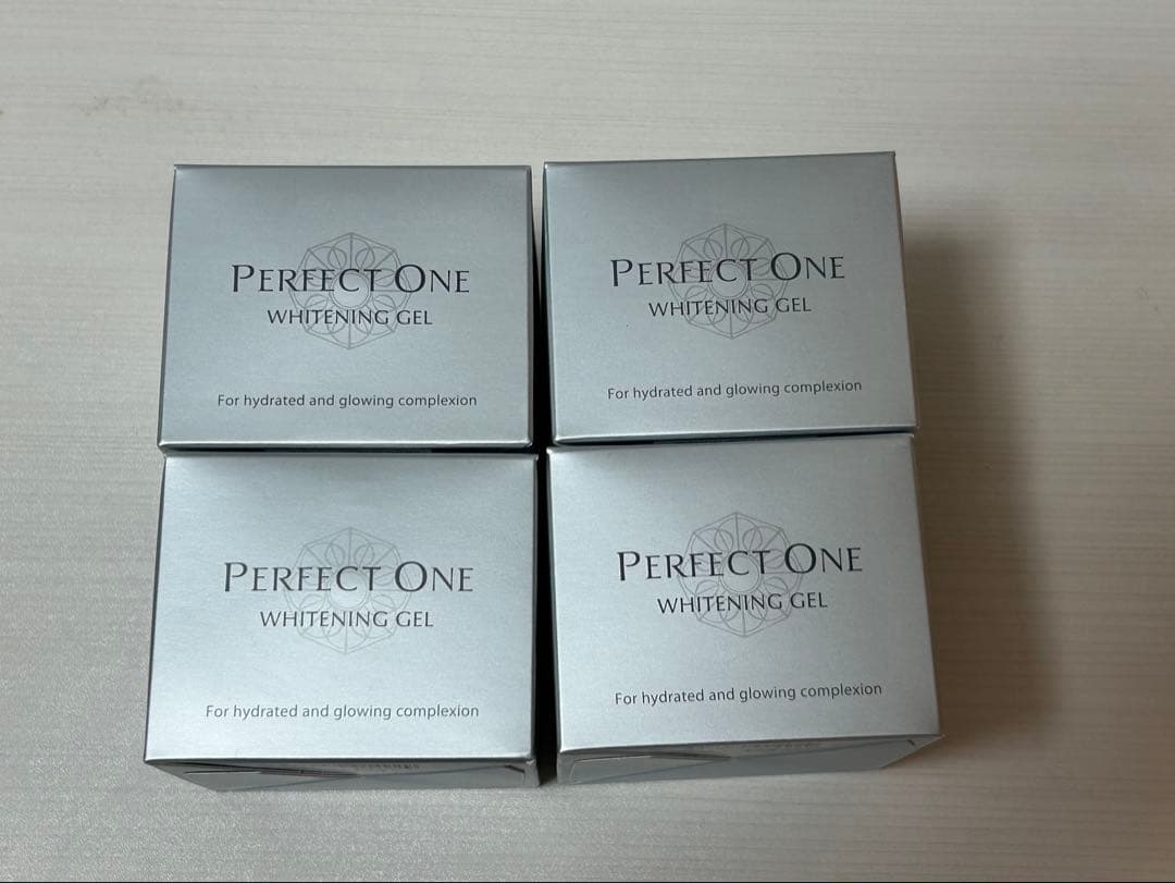 【新品未開封】Perfect One Whitening Gel 75g✖️4個