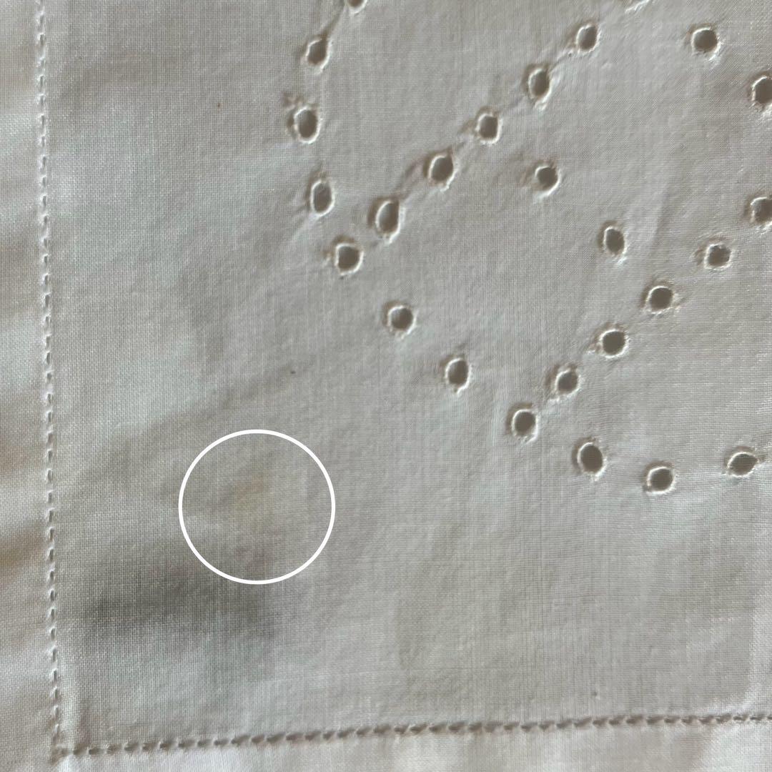 【新品】【HERMES】エルメス H透かし模様 ハンカチ 白｜箱・リボン・袋付