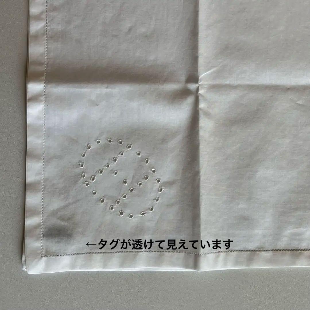 【新品】【HERMES】エルメス H透かし模様 ハンカチ 白｜箱・リボン・袋付
