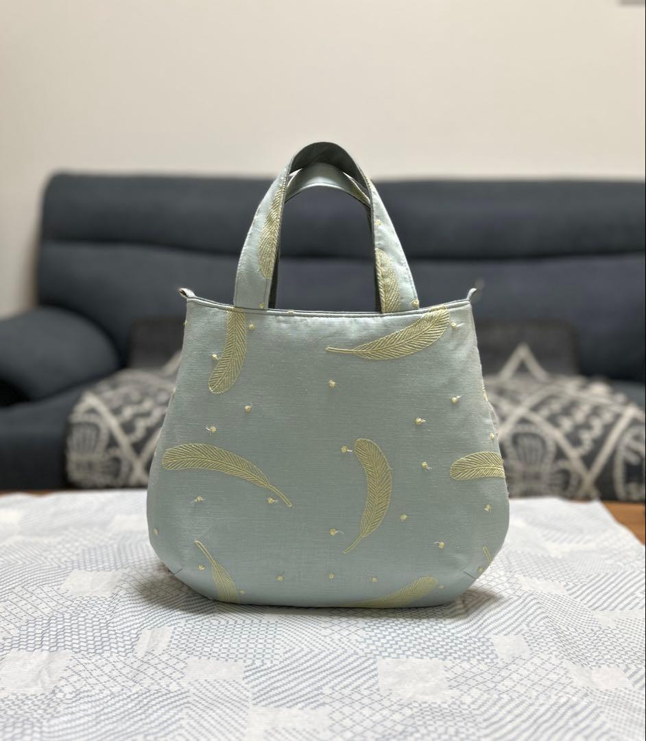 ハンドメイド ミナペルホネン featherdance コロりんトート