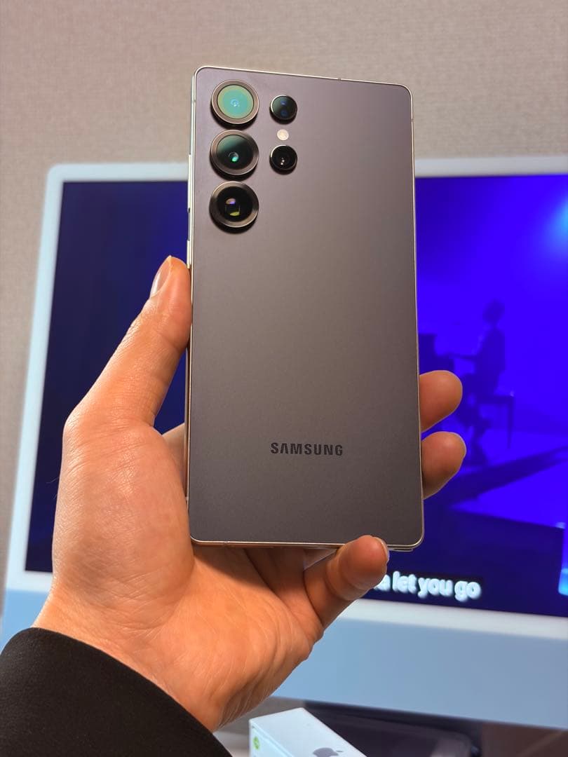 Samsung Galaxy S25 Ultra チタニウムブラック