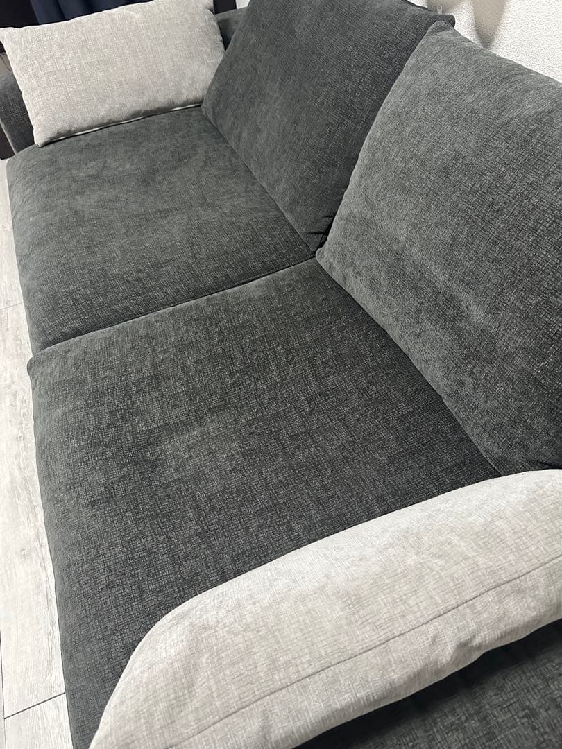 【保証期間内】ニトリ3人掛けセパレートソファ (LB04 GY) ①