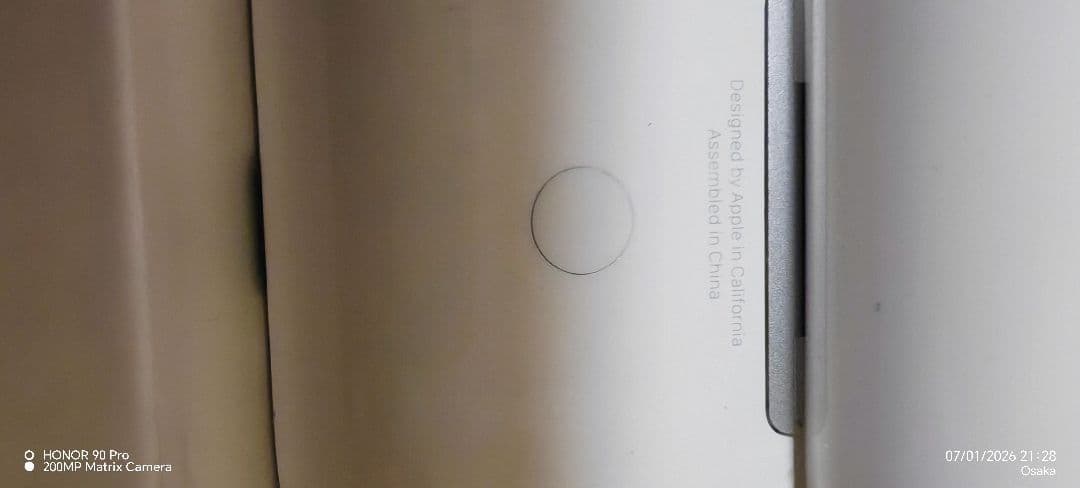 Airpods Pro 1完璧に動作しています。