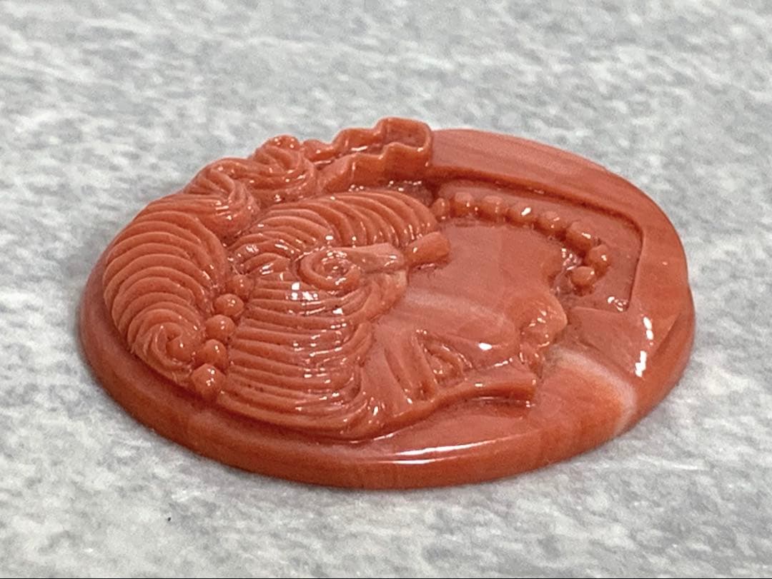 本珊瑚 カメオ 清峰作 重量約6.6g 女性横顔彫刻 サンゴ さんご