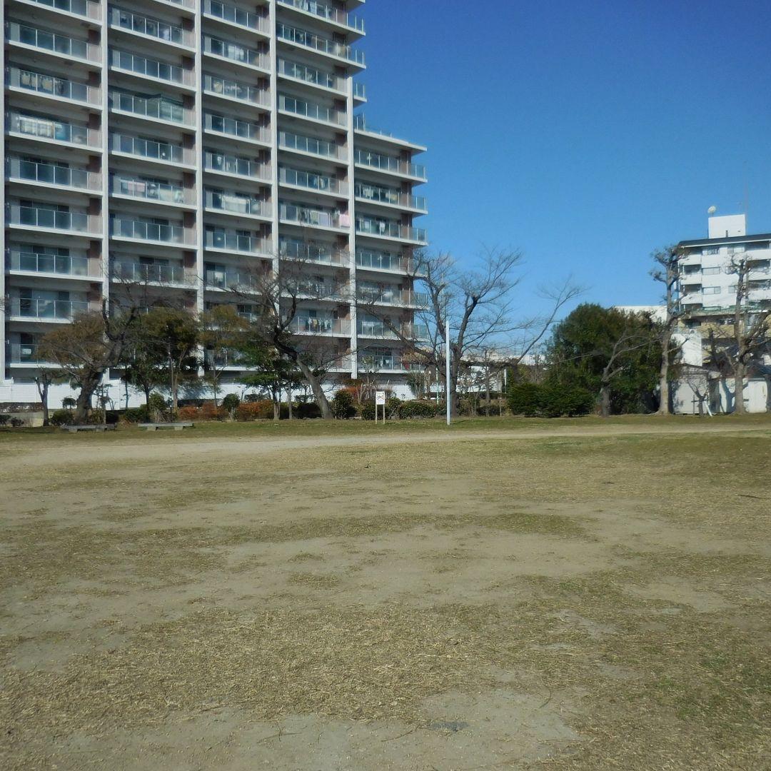 Nikon COOLPIX S6900 中古 ホワイト 充電器ほか