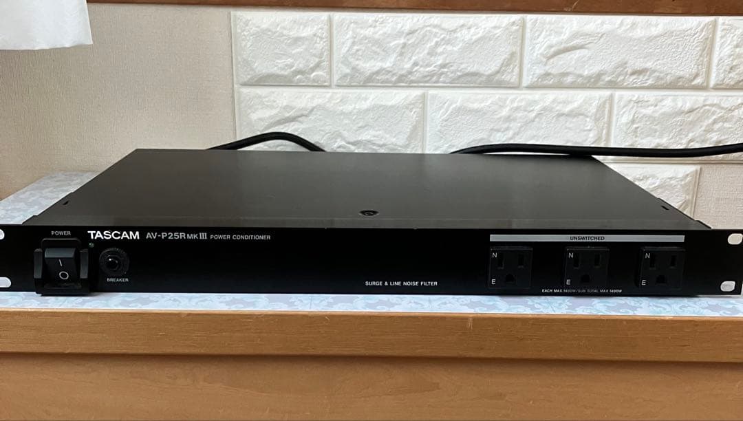 TASCAM AV-P25R MKIII パワーディストリビューター 電源タップ