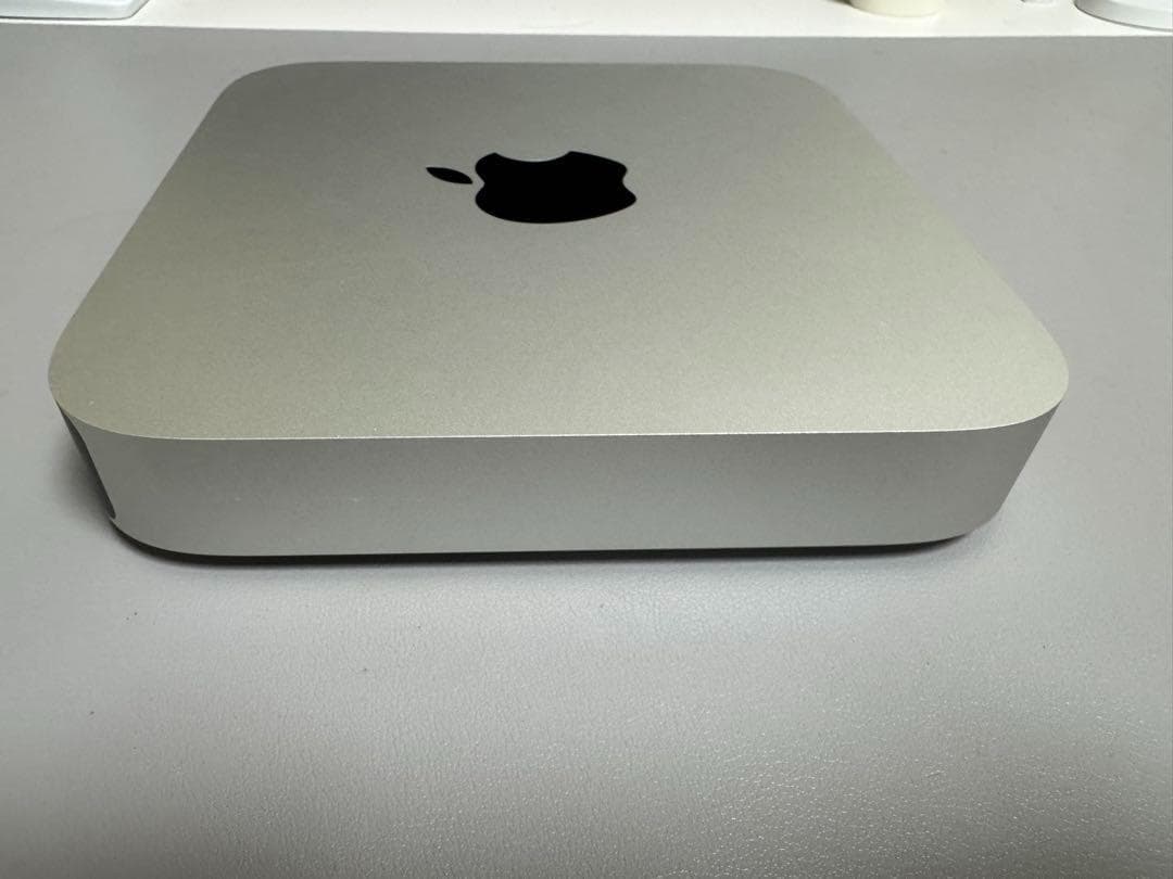 Apple Mac mini M1 メモリ8GB SSD256GB シルバー