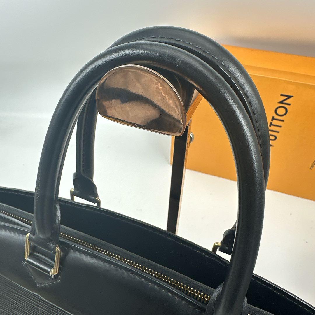 ルイヴィトン　エピレザー　トートバッグ　リヴィエラ　ブラック