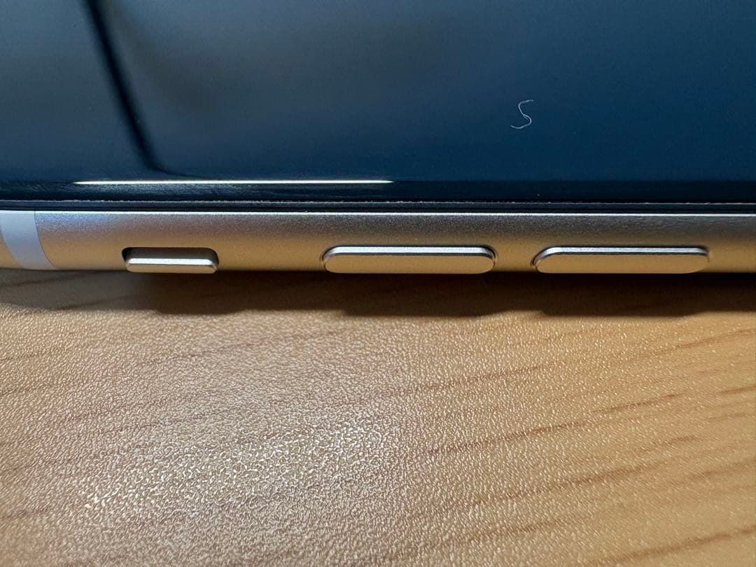 iPhone SE 第3世代 (SE3) 64GB ホワイト