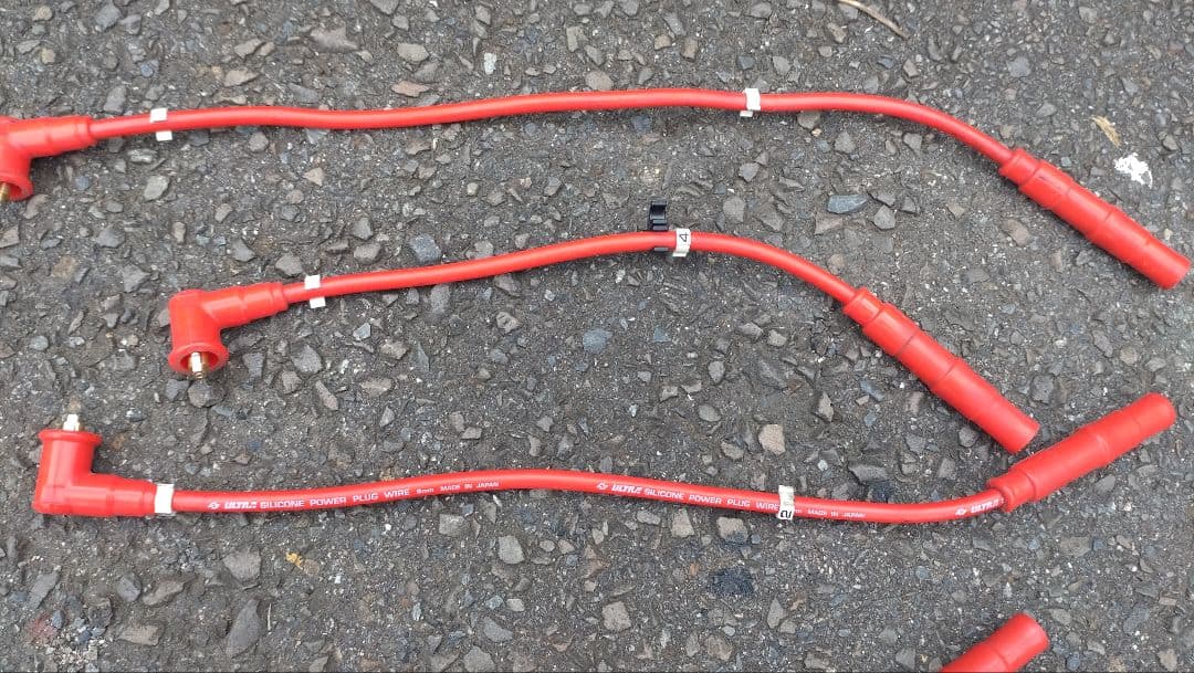 スバル　R2 、プレオ ウルトラシリコンプラグコード