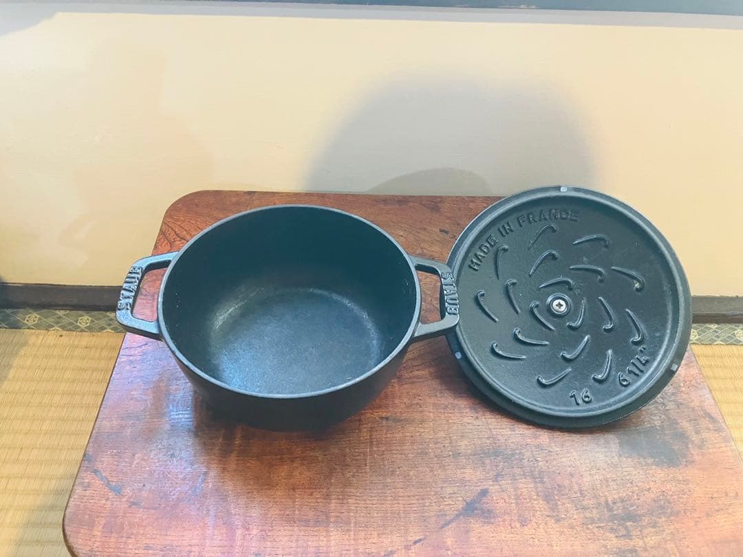 ストウブstaub　WA-NABE 16センチ　ブラック　鋳物ホーロー鍋