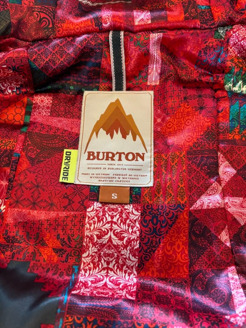 BURTON スノーボードウェア 女性用 上下セット