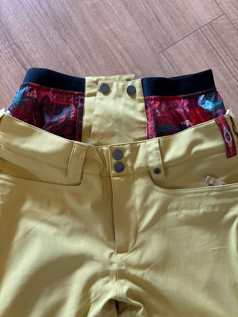 BURTON スノーボードウェア 女性用 上下セット