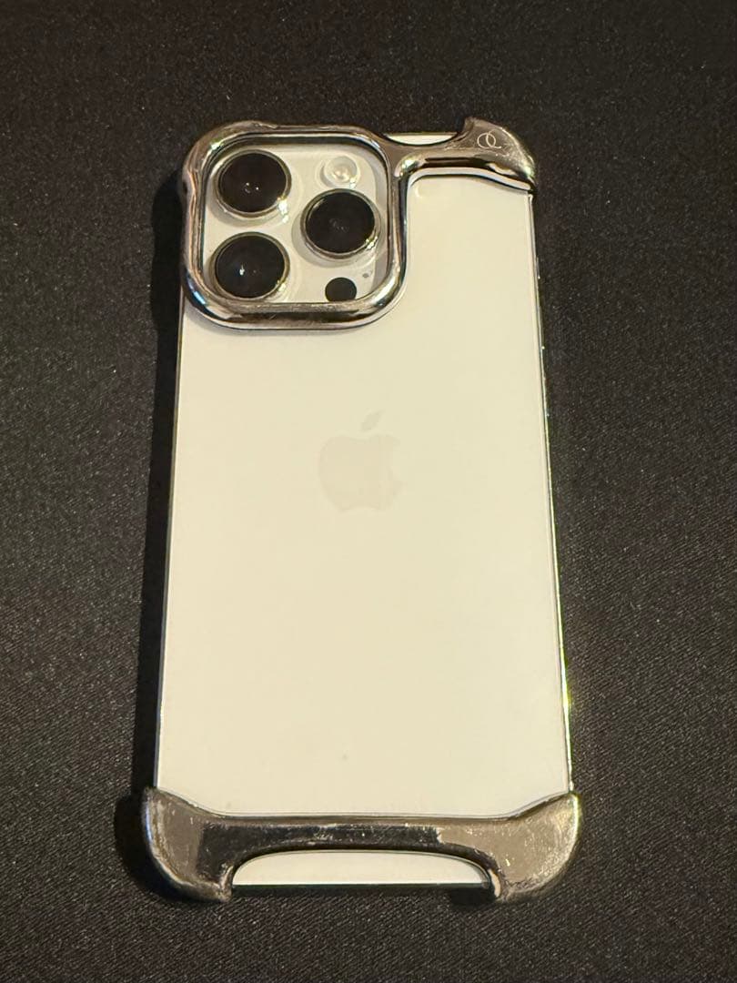 Apple iPhone 14 Pro 128GBシルバーArc Pulse付き