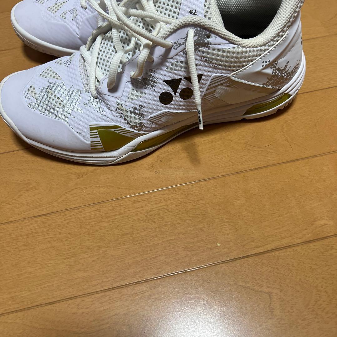 YONEX バドミントンシューズ ホワイト