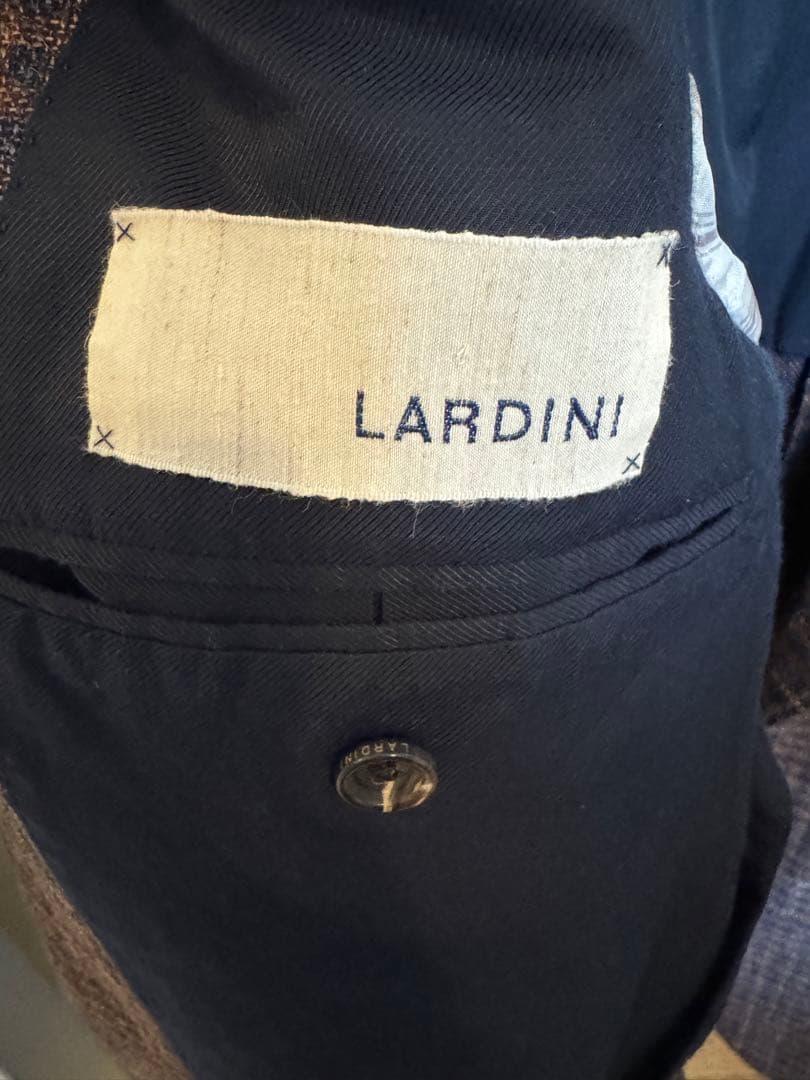 【LARDINI（ラルディーニ） 】ジャケット（サイズ44）