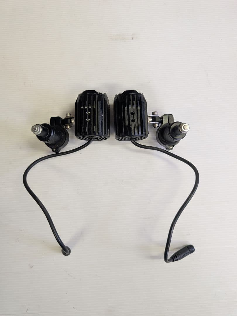 カエディア Cyber LED プロジェクターライト フォグランプ