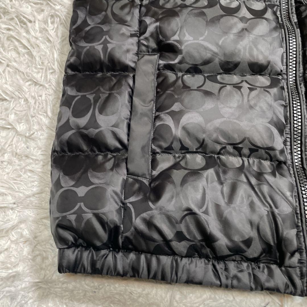 極美品　coach シグネチャー　ダウンベスト　ブラック　黒　L