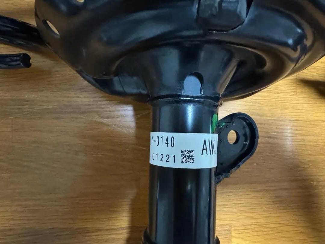 新車外し フリード GB3 純正 サスペンションキット