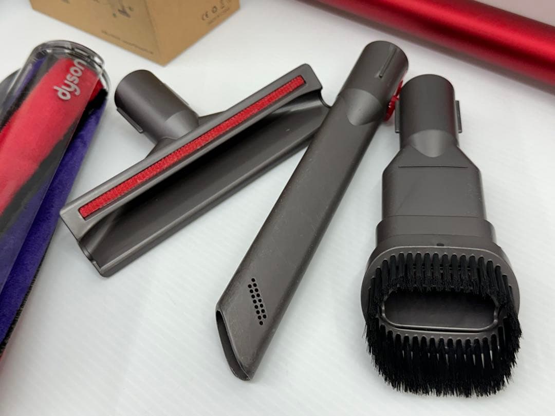 美品　ダイソン　掃除機　SV11 v7 slim 動作保証品　新品バッテリー付き