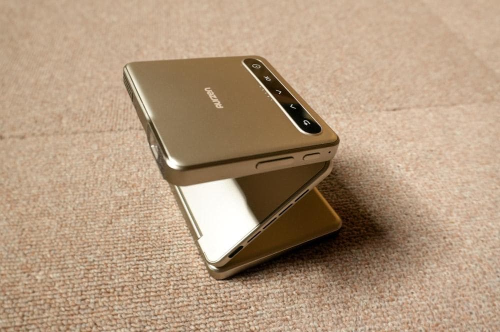 AURZEN ZIP プロジェクター 本体