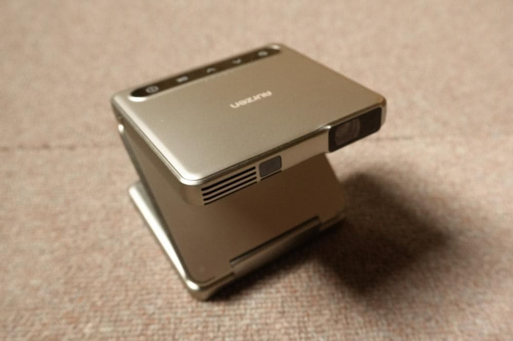 AURZEN ZIP プロジェクター 本体