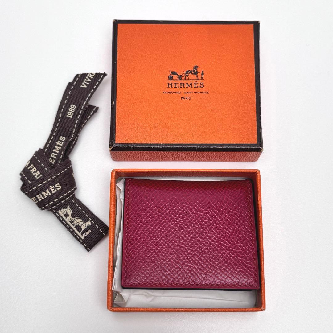 未使用保管品　赤　HERMES ミニフォトケース　レッド　エルメス　写真入れ