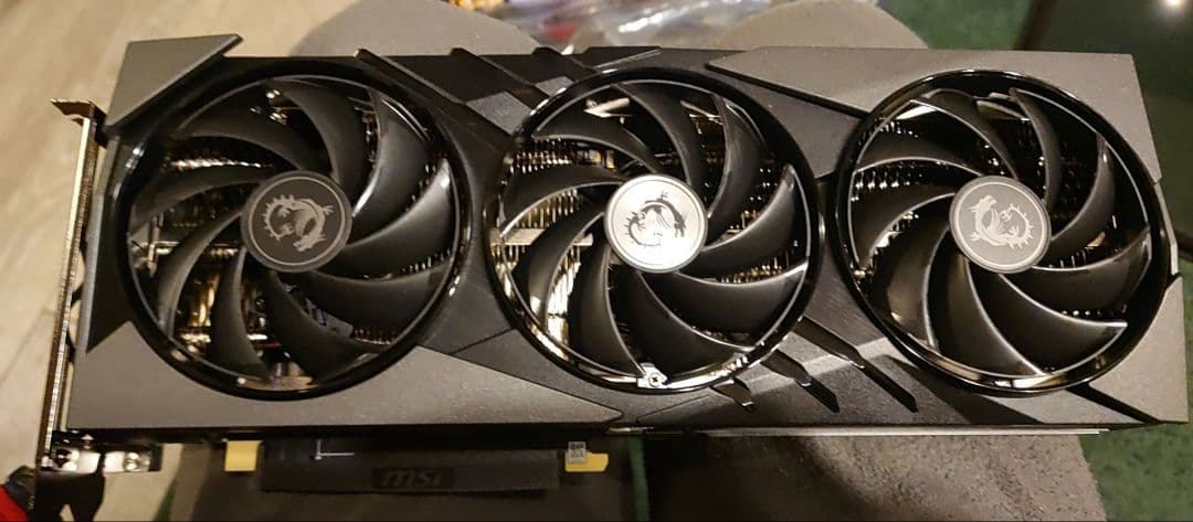 【美品】MSI RTX 4070 SUPER GAMING X SLIM