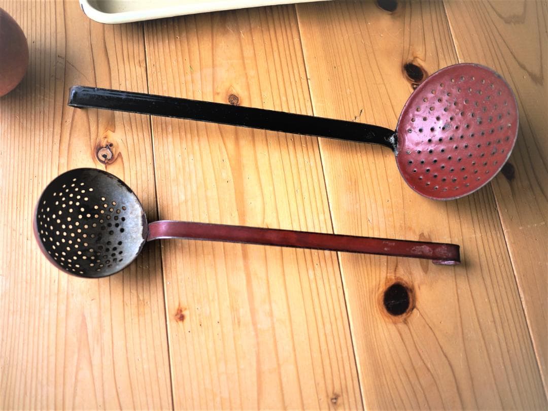 レードルラック　ホーローキッチン　スキンマー2本つき　フレンチカントリー