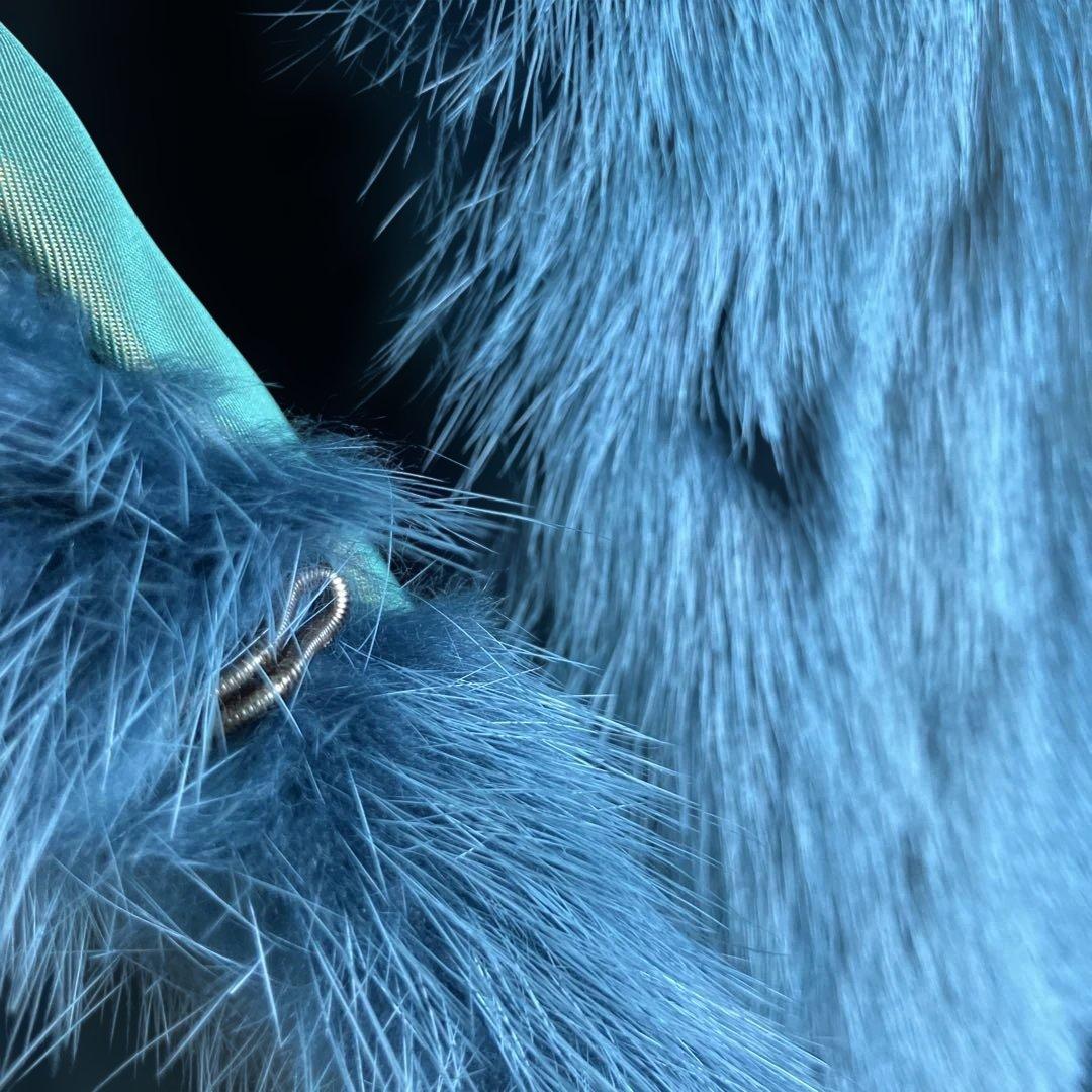 ミンクベスト　ブルー　少し日焼けあり