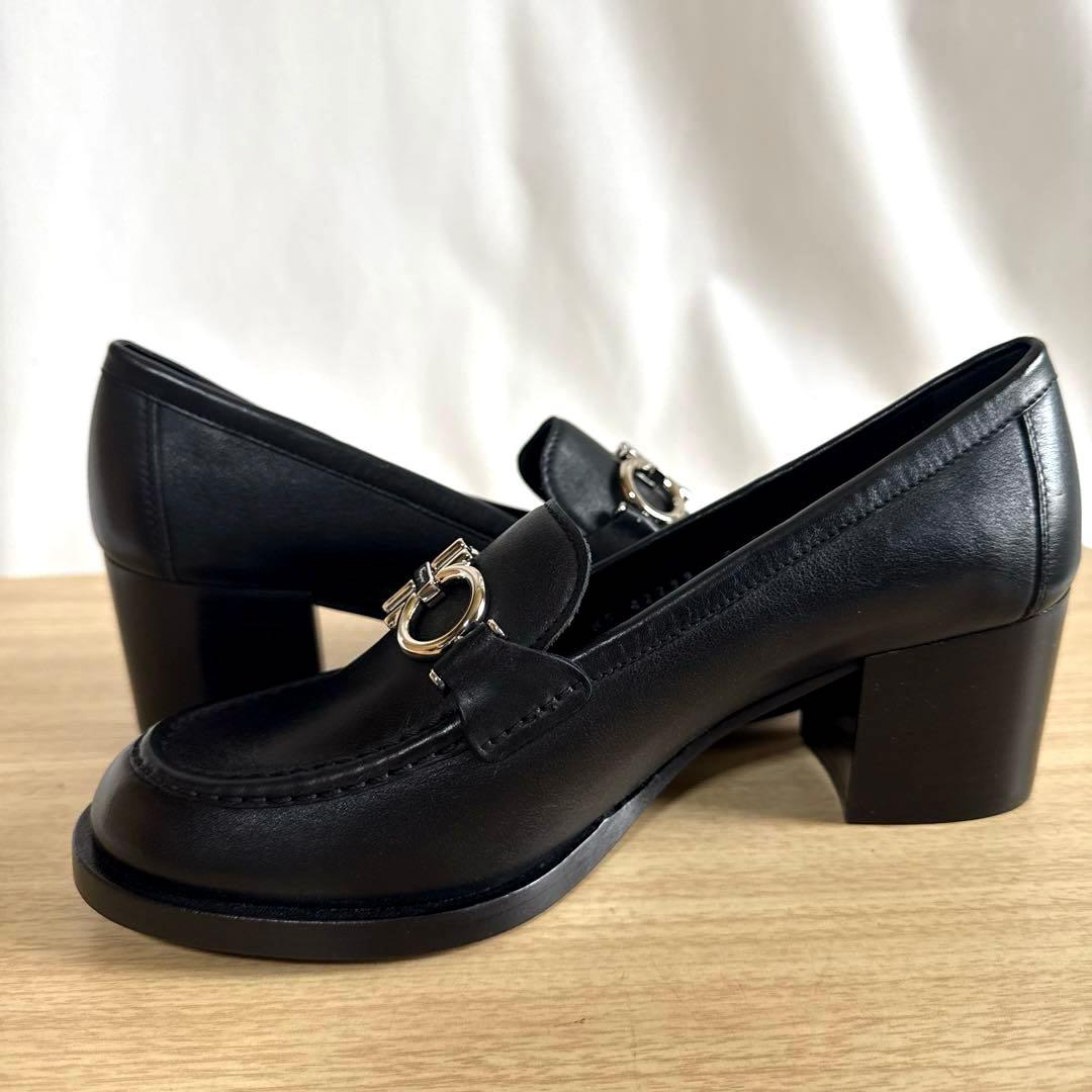 【未使用】Salvatore Ferragamoフェラガモ ガンチーニローファー