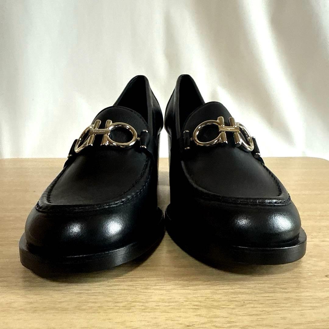 【未使用】Salvatore Ferragamoフェラガモ ガンチーニローファー