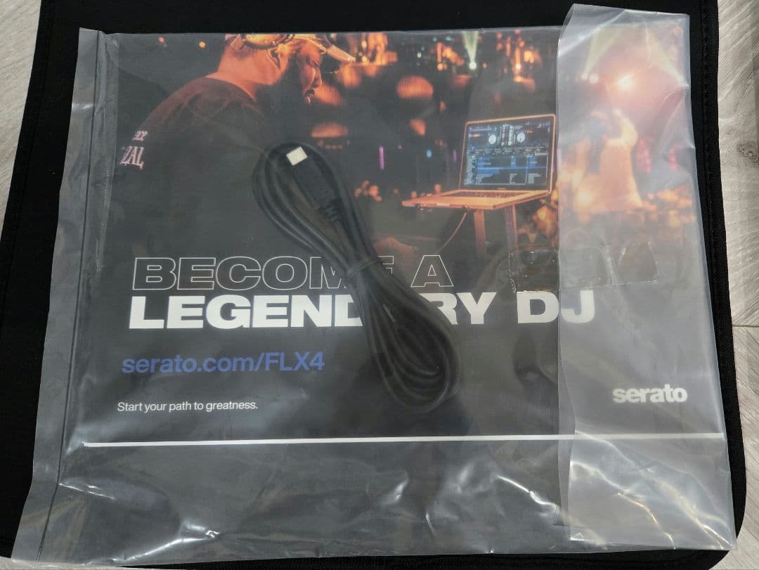 Pioneer DJ DDJ-FLX4　djコントローラー