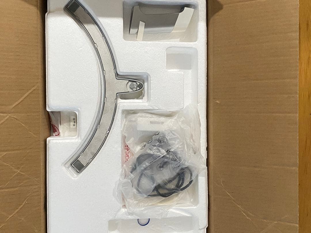 LG ディスプレイ　24MP88HV-S　24インチ