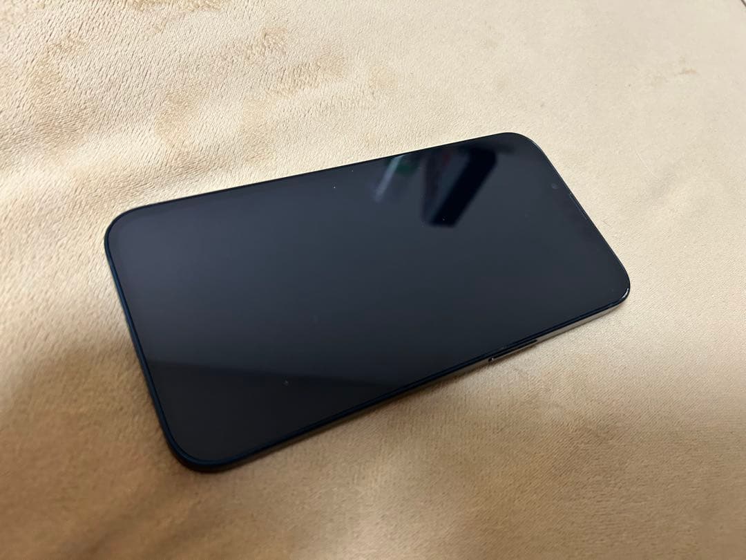 Apple iPhone 13 ミッドナイト　黒　美品　512GB