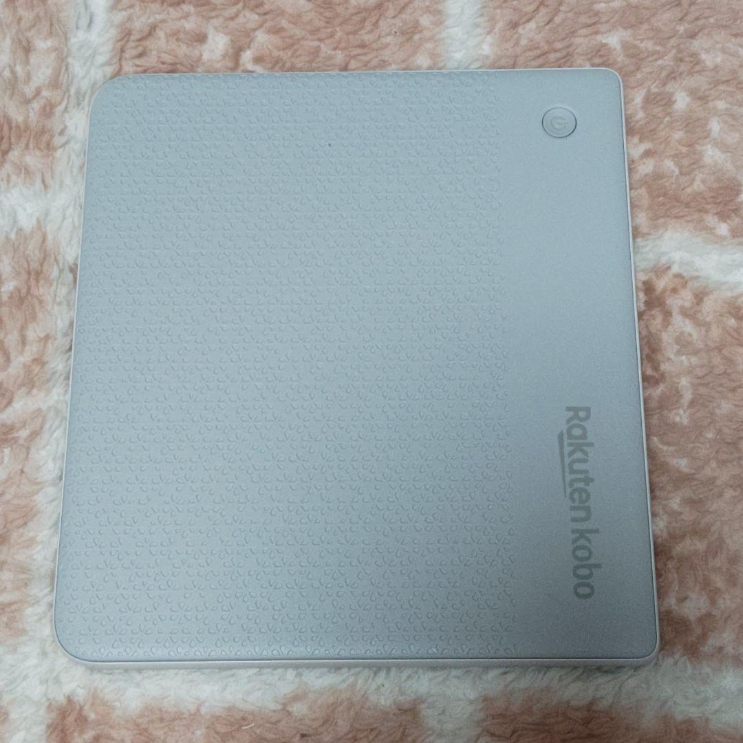 楽天Kobo Libra Colour 32GB ホワイト　カバー、ペン、箱付き