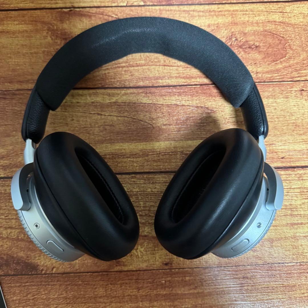 一回使用品Bang&Olufsen beoplay H100