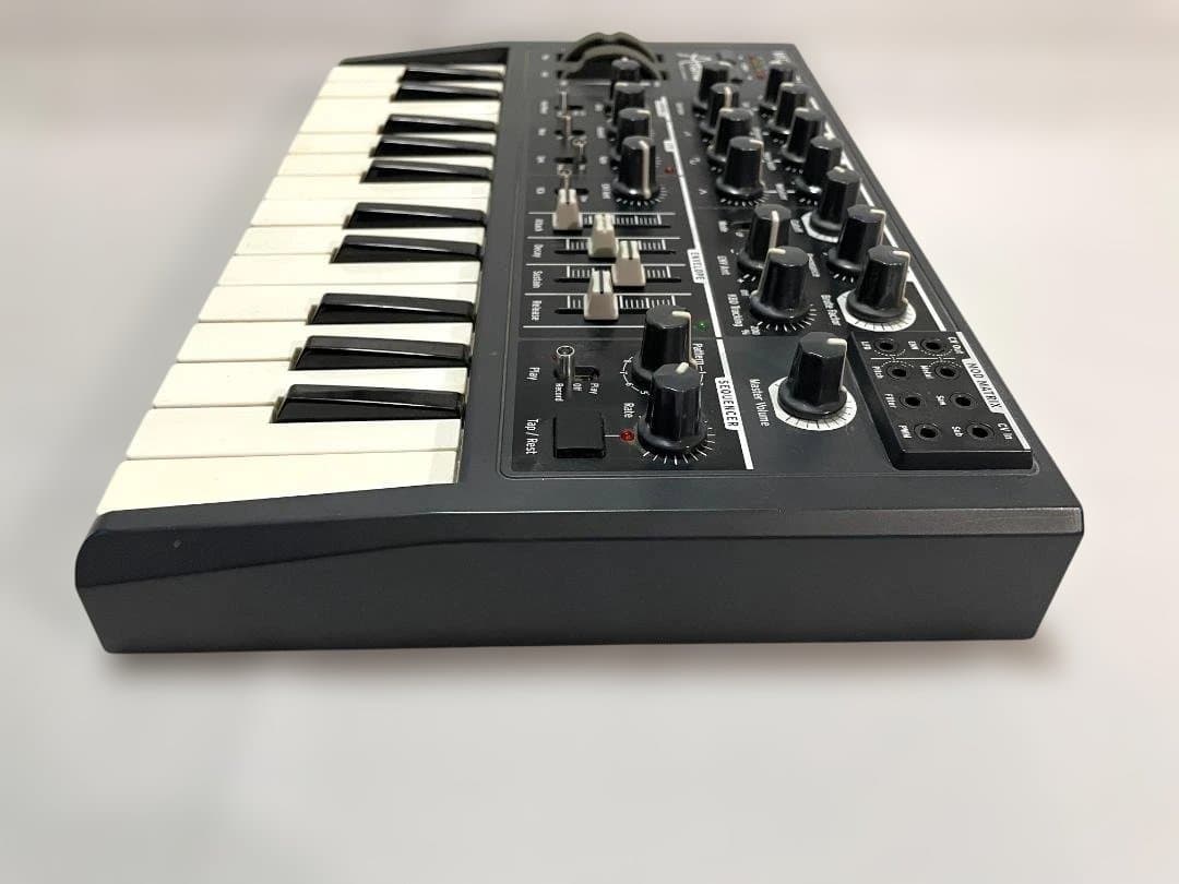 ジャンク Arturia MicroBrute アナログシンセサイザー