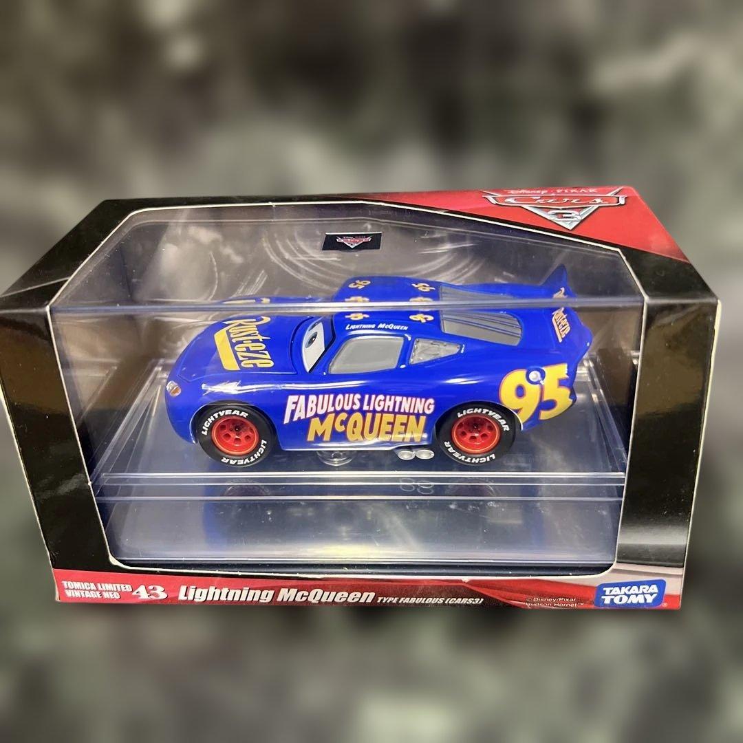 トミカリミテッド43シリーズ　カーズマックィーン　ファビュラス