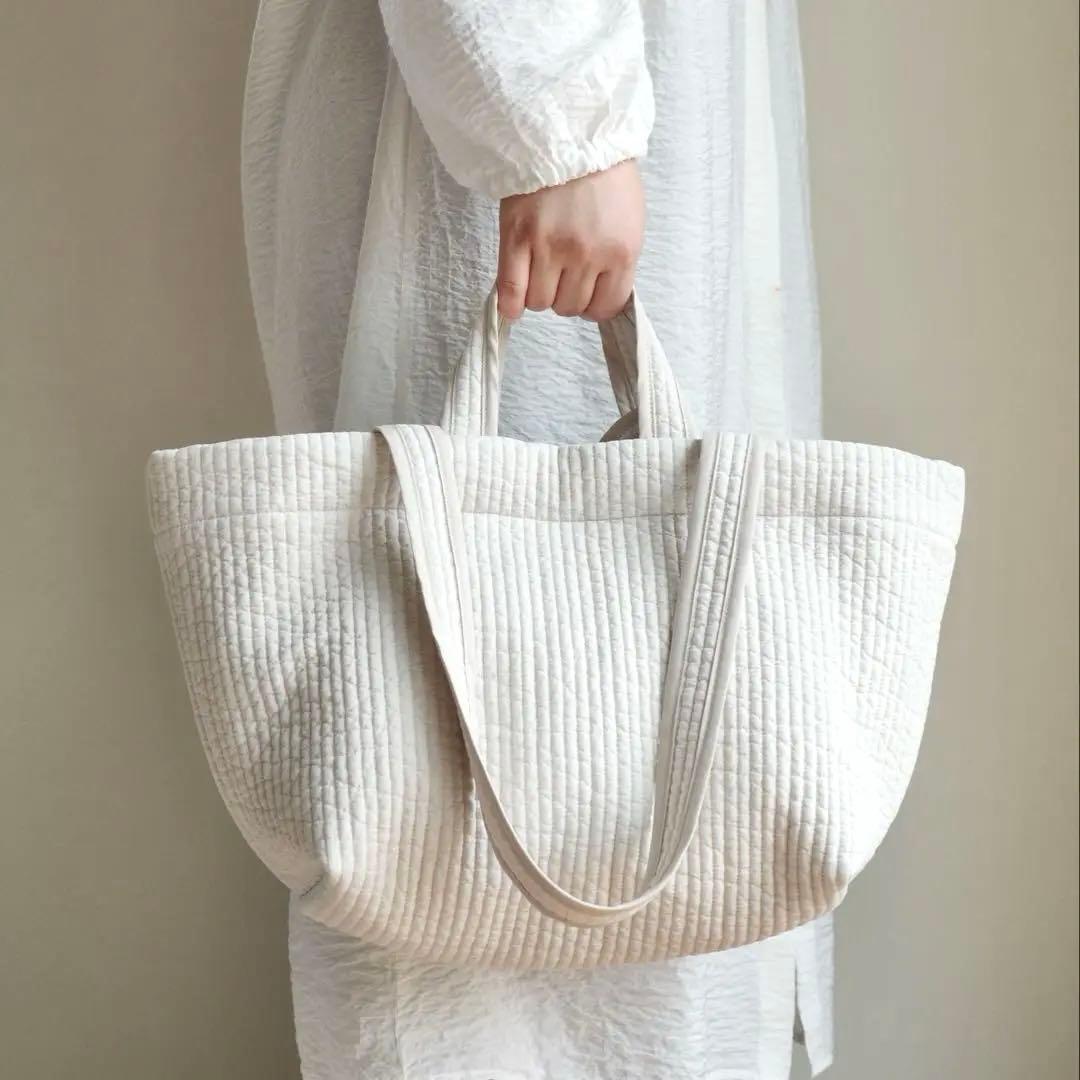 ヌビバッグ◎グレージュ　ダブルハンドル　マザーズバッグ　サブバッグ　GARDEN