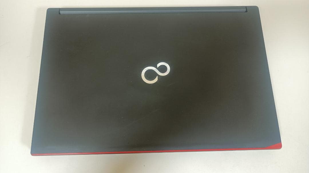 ⭐️ノートパソコンFUJITSU第六世代Core i5 SSD256Gメモリ8G