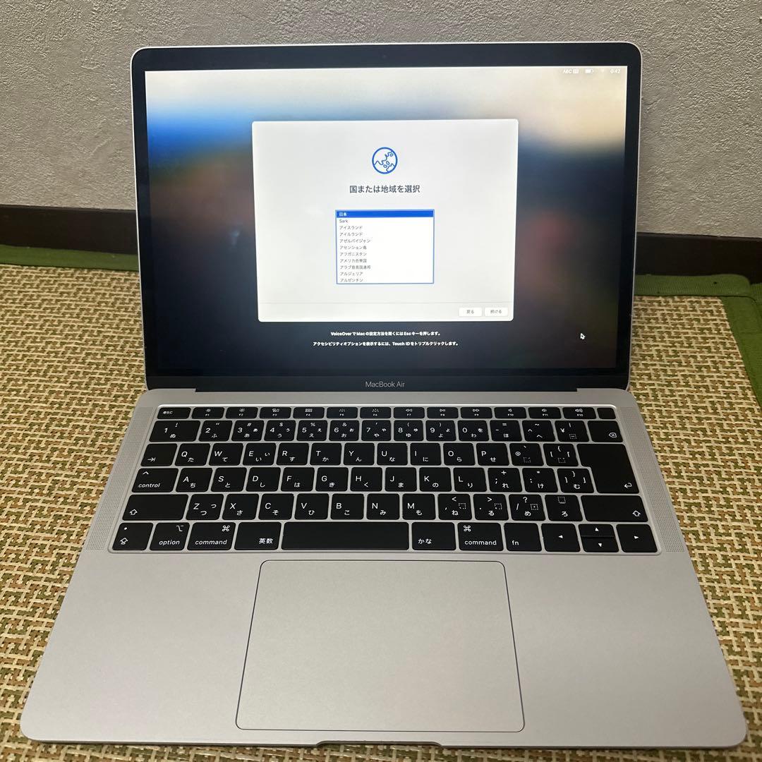 極上品！Apple MacBook Air 2019